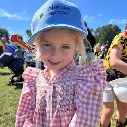 Guardian Service team member assisting customers