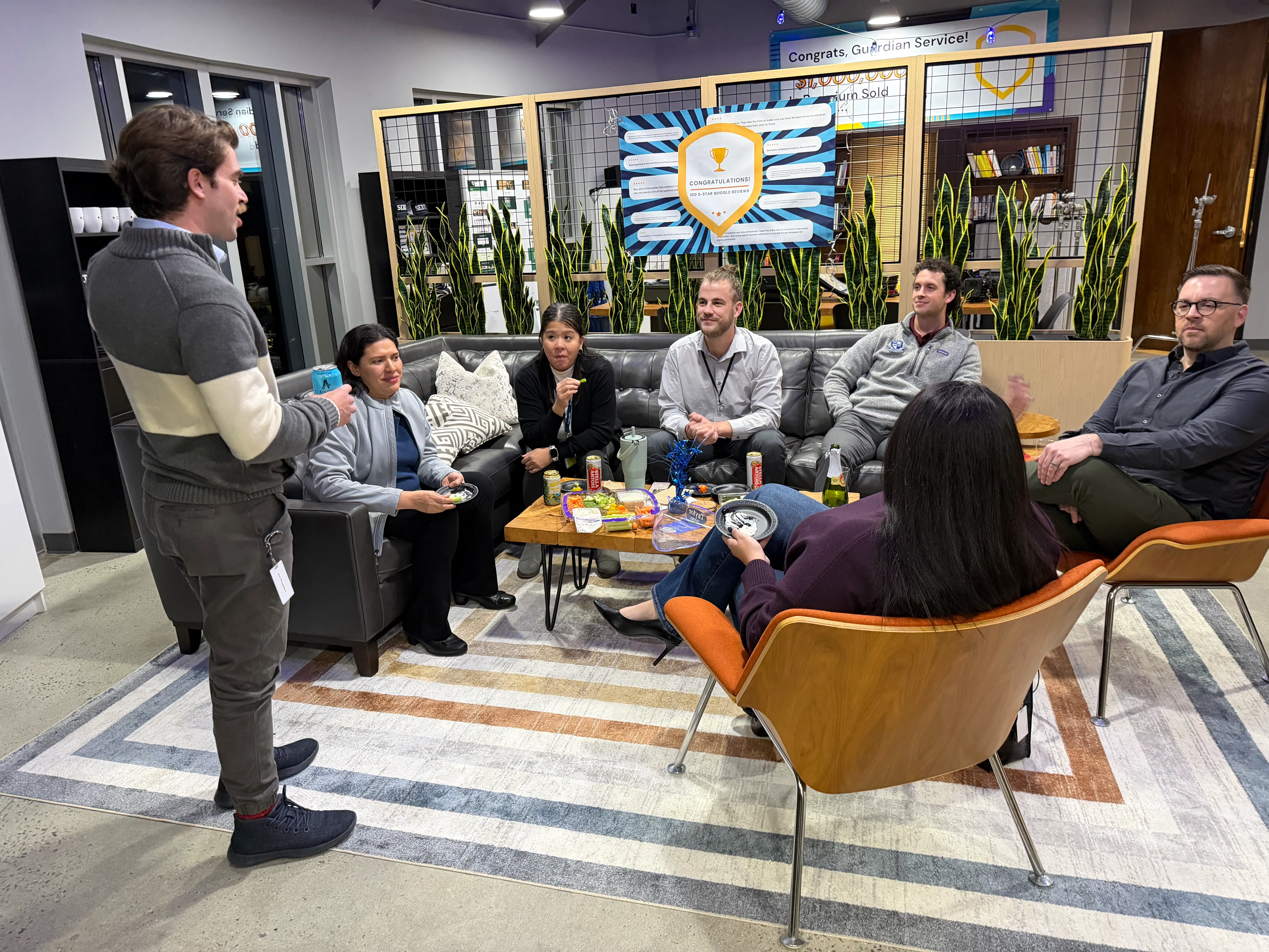 Guardian Service happy hour